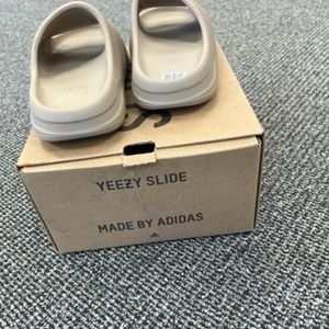 Authentic Yeezy Slides